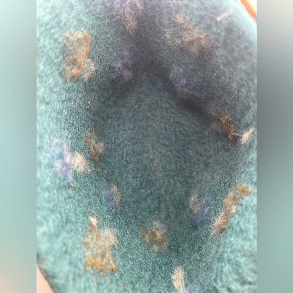 UO Mushroom Felted Planter Cover, Green, NWT - Picture 8 of 10